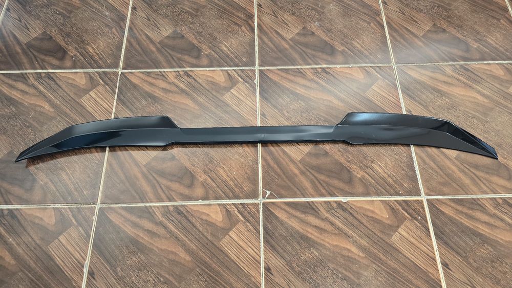 BMW stilidagi Betman spoiler unversalniy KIA HYUNDAI GM BYD