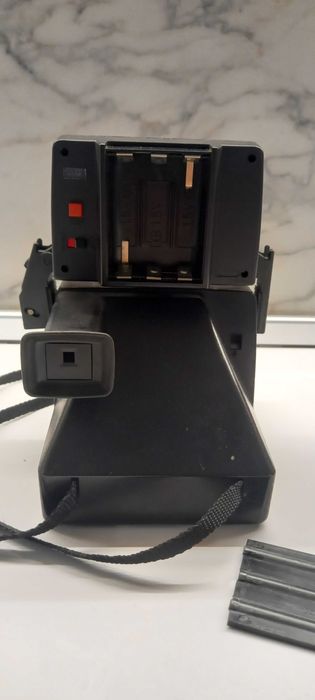 Фотоапарати Polaroid и Konica
