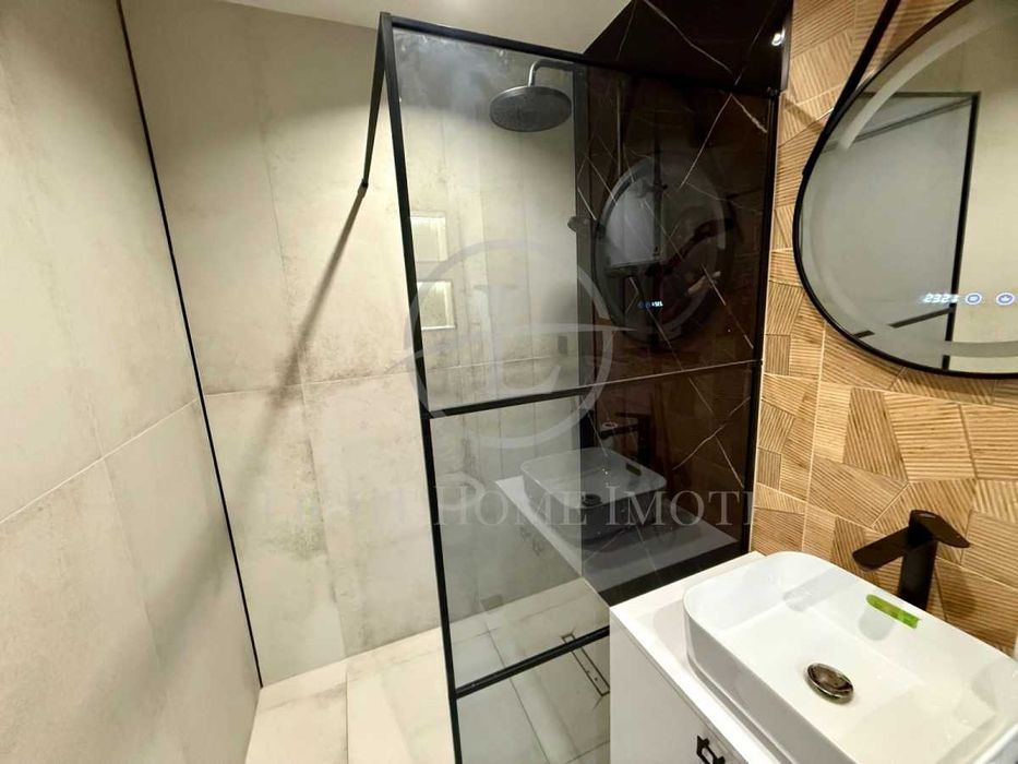 Продава се Двустаен апартамент в Пловдив, Христо Смирненски - 80 кв.м за 1103 €/кв.м - Снимка #6