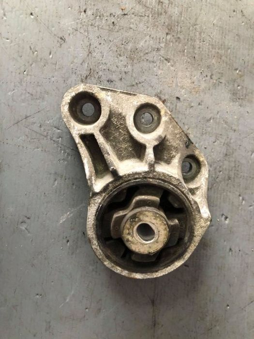 suport grup spate 3.0 tdi audi  a4 b7