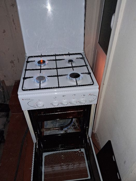 Срочно продаётся газопилита Гефест белорусский