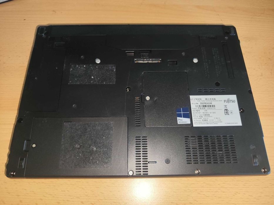 Superoferta! Fujitsu E736, I5-6300U, 4Gb DDR4, Hdd 500Gb, carcasa din metal, garantie!
