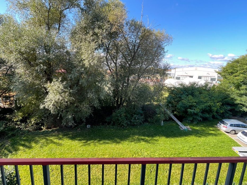 Închiriez ap 2 camere, str Abatorului, preț 430 eur