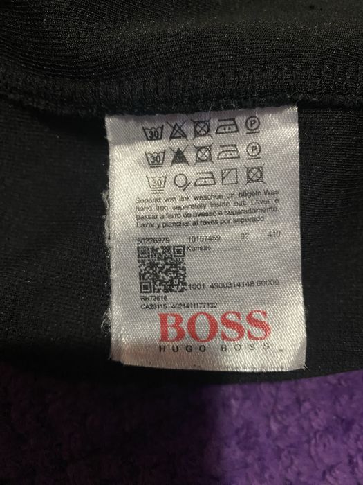 trening hugo,in stare buna si original verificare prin QR marimea S