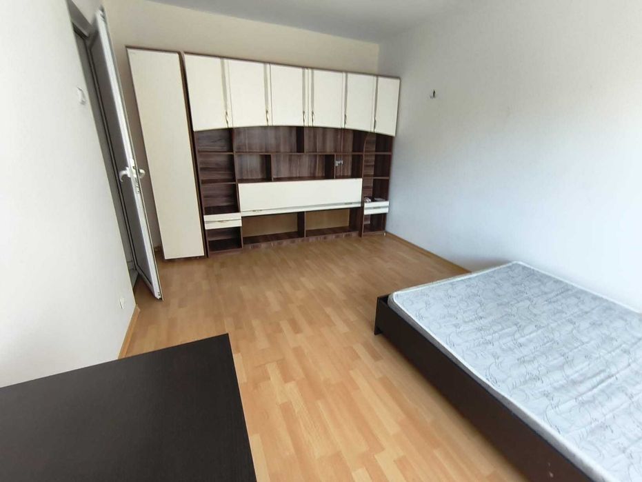 Apartament du doua camere decomandat in Nicolina