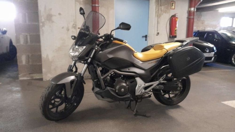 Motocicleta (A2)Honda NC 700 s DCT