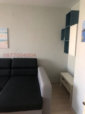 Продава се Двустаен апартамент в София, Център - 78 кв.м за 2693 €/кв.м - Снимка #2