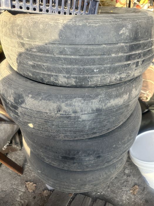 Резина 195/65 R15 бу