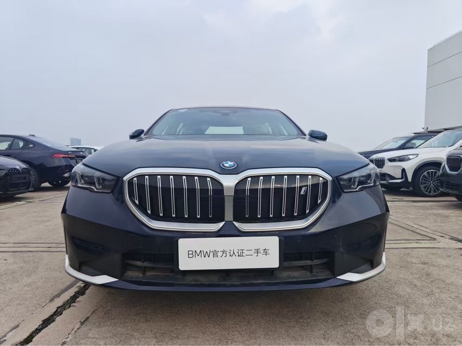 Bmw i5 edrive 35 L