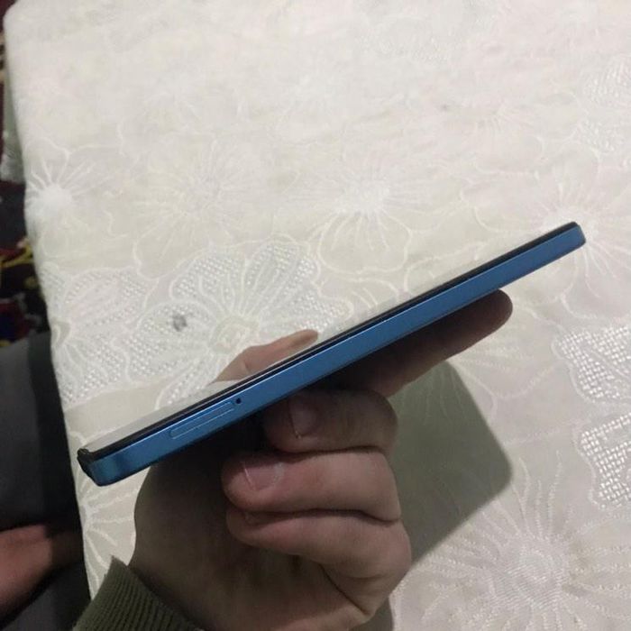 Techno spark 10 narxini kelishamiz