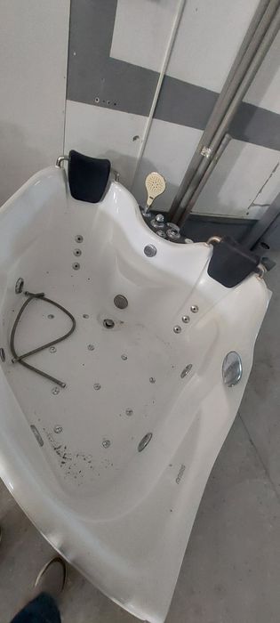 JAKUZZI в рабочим состояние