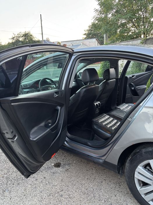 Vand sau schimb Passat b6