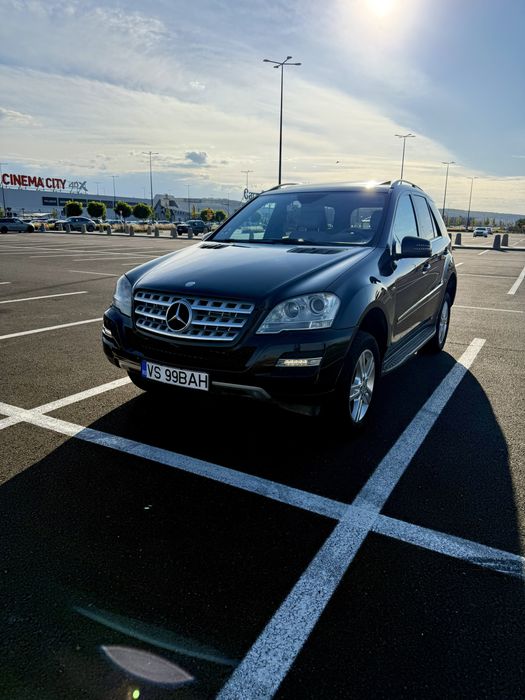 Mercedes ML350 4Matic 2011 Airmatic V6