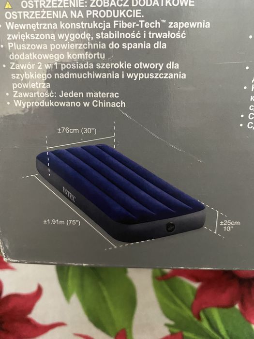 Intex uy va sayohat uchun ishiriladigan matras