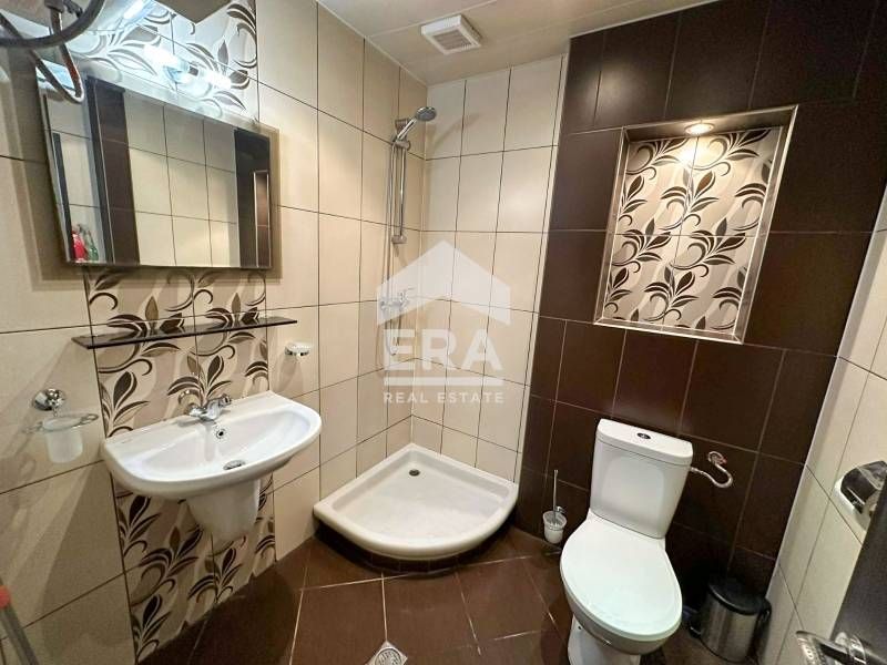 Дава се под наем Двустаен апартамент в Търговище, Център - 45 кв.м за 278.97 € - Снимка #8