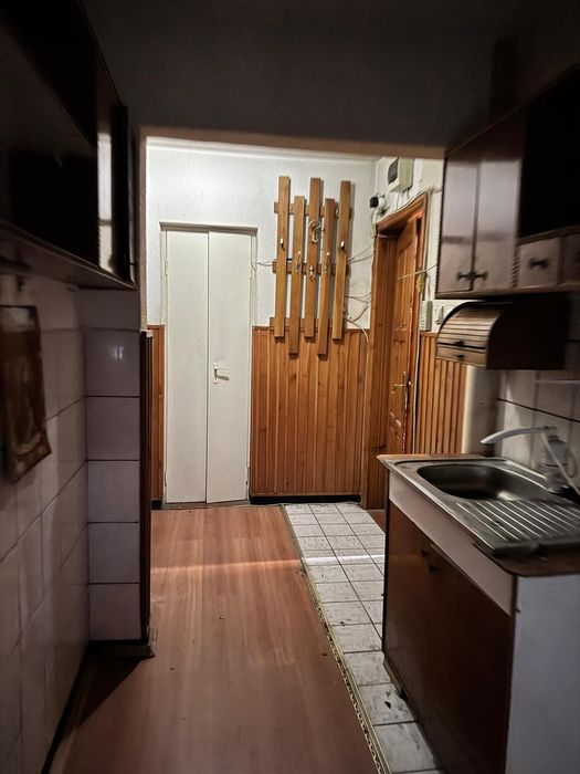 Vând apartament 2 camere, 35 mp – etaj 4 – Brad