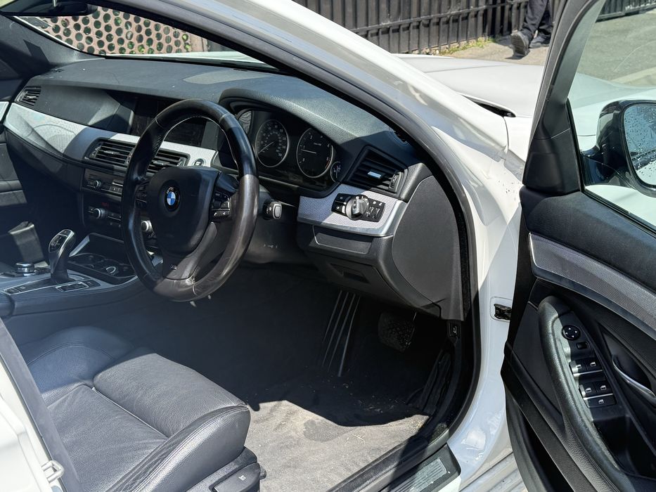 Dezmembrari bmw F10 520d M-Sport  fata completa usi bara capota far jante