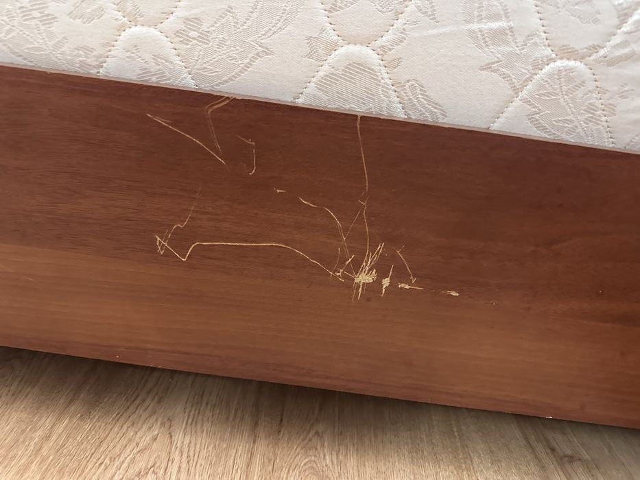 Продам б/у кровать