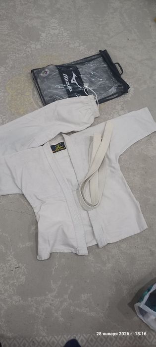 Продаётся Кимоно отличный