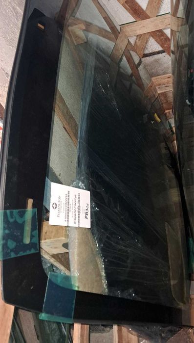 Ново предно стъкло за Tesla Model 3 (2019+)- Pilkington (Eurocode 8104AGCCIMVZ95)