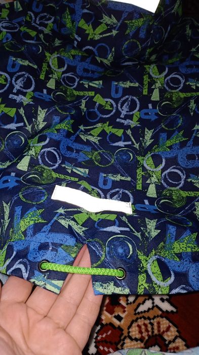 Продам тёплую ветровку