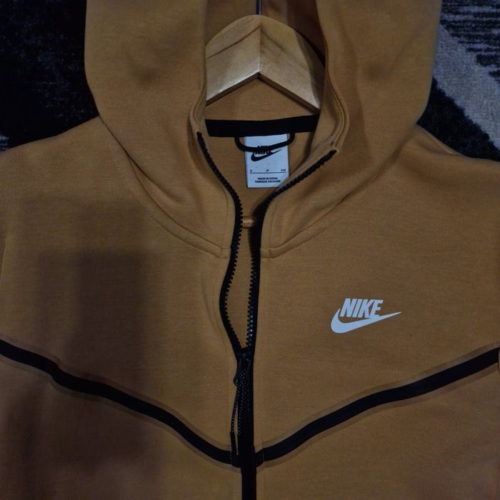Nike tech fleece Brownie Горнище