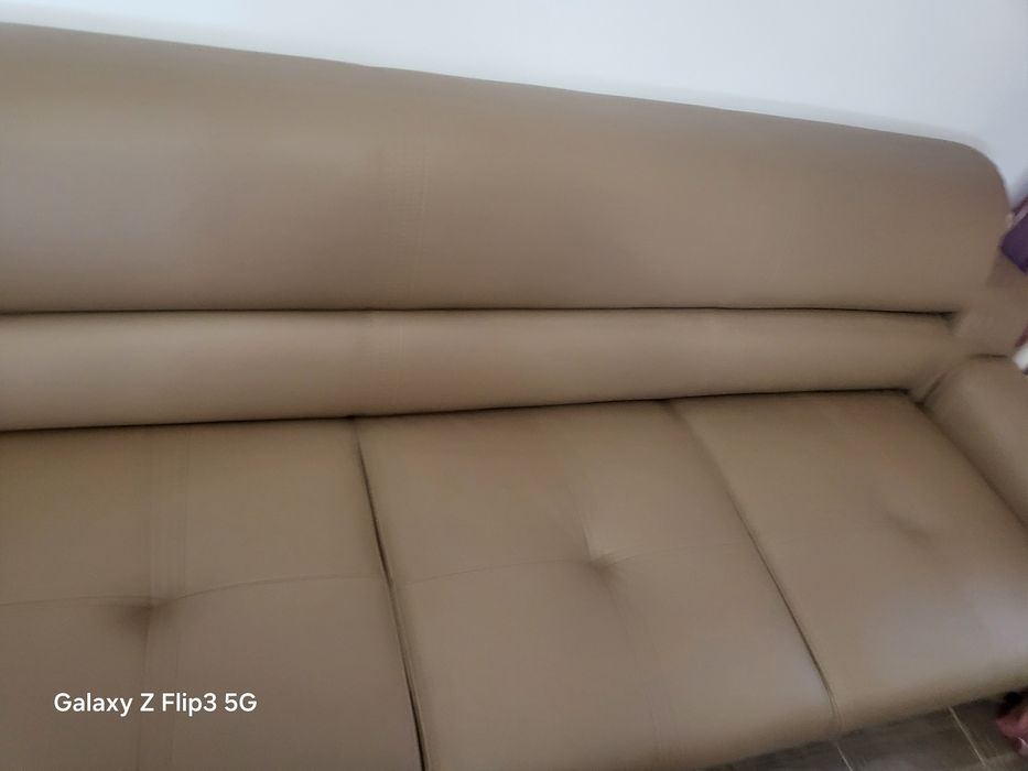 De vanzare canapea extensibila ca nouá
