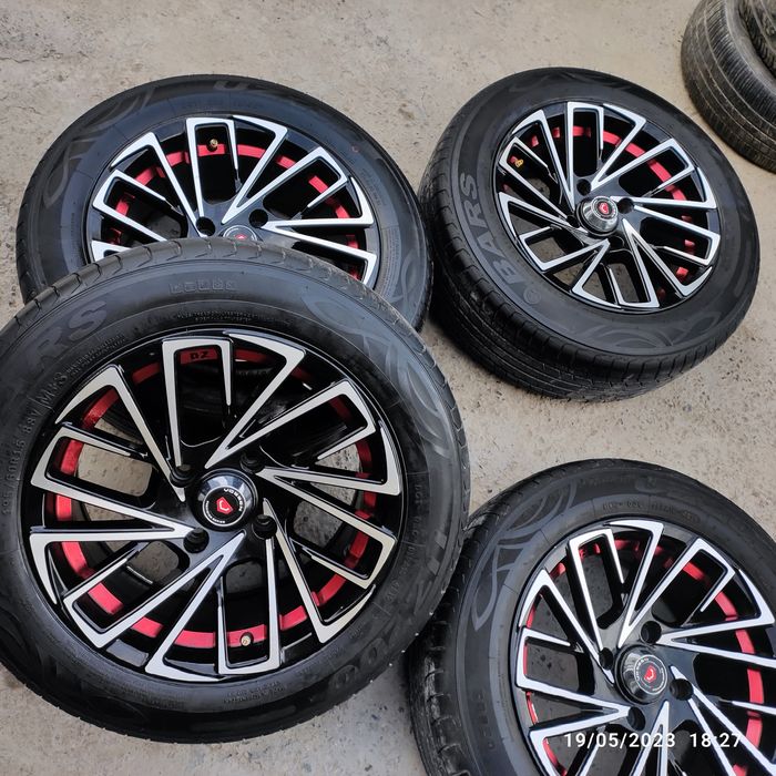 Vossen 15 saka diska balon