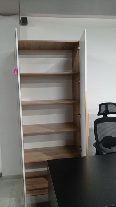 Офис ва Укув марказлар учун Хар хил турдаги мебельлар бор