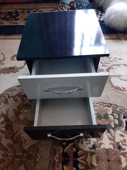 Тумбочка из дет.мебели