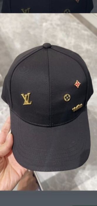Șapcă Louis Vuitton, model 2026, 8 modele