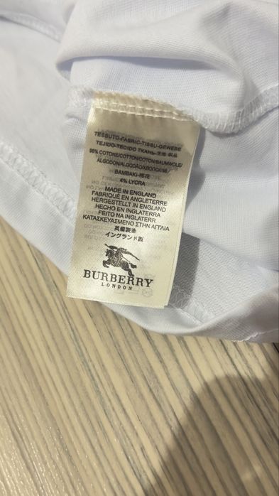 Tricou cu desing