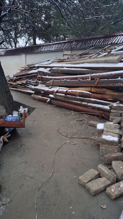 Ёгоч тахталар сотилади СРОЧНИГА