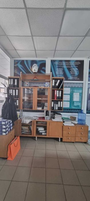 Офисная мебель, столы, шкафы