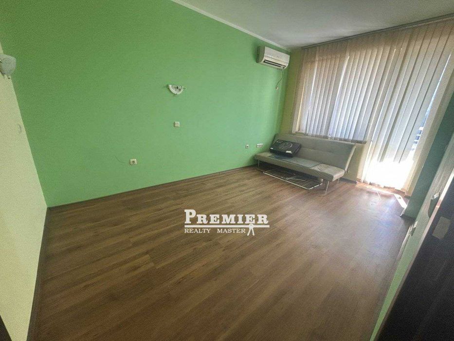 Продава се Тристаен апартамент в Бургас, Зорница - 103 кв.м за 2695 €/кв.м - Снимка #12