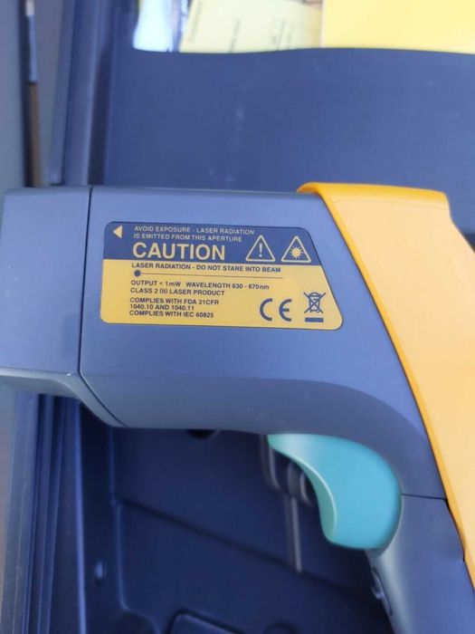 FLUKE 561 цифров инфраред безконтактен термометър - НОВ