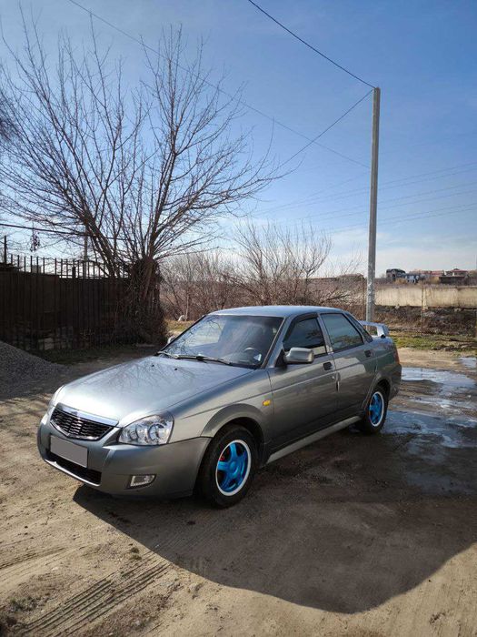 Продается PRIORA 2170