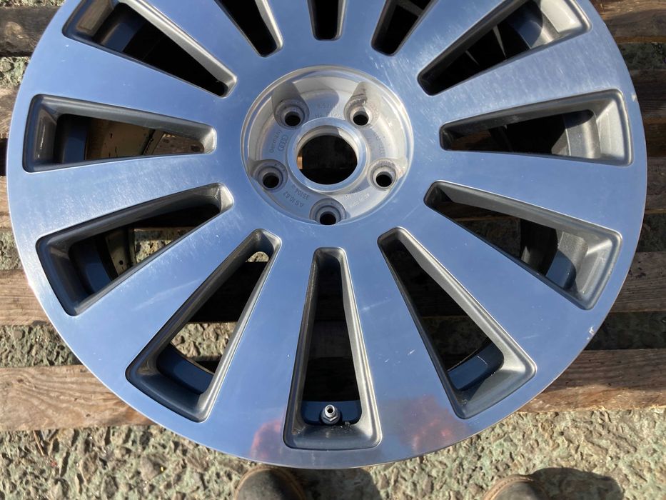 19 джанта 5х112 Audi A8 S8 4E 8,5J et45 4E0601025N Оригинал Единичка