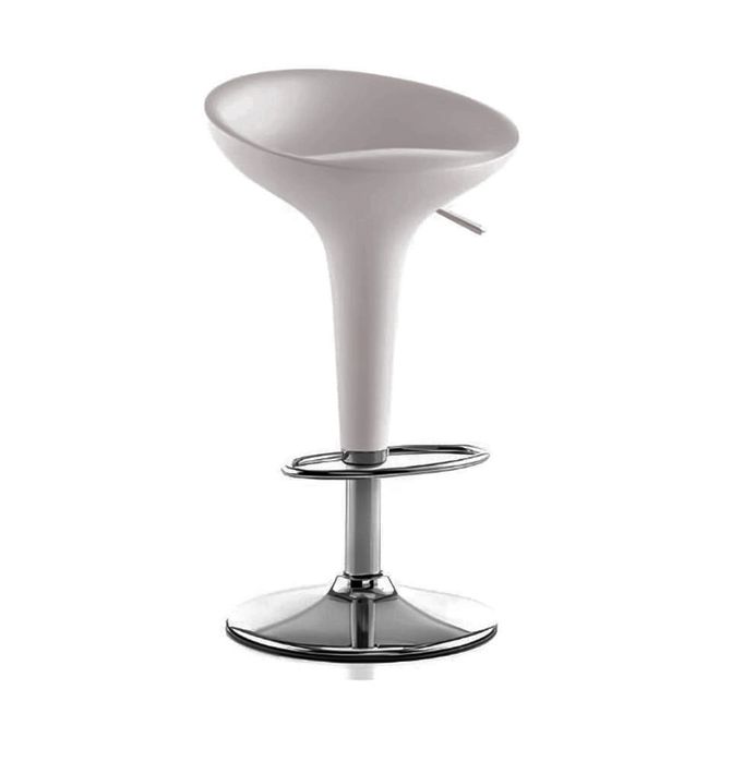 Аренда барных стульев