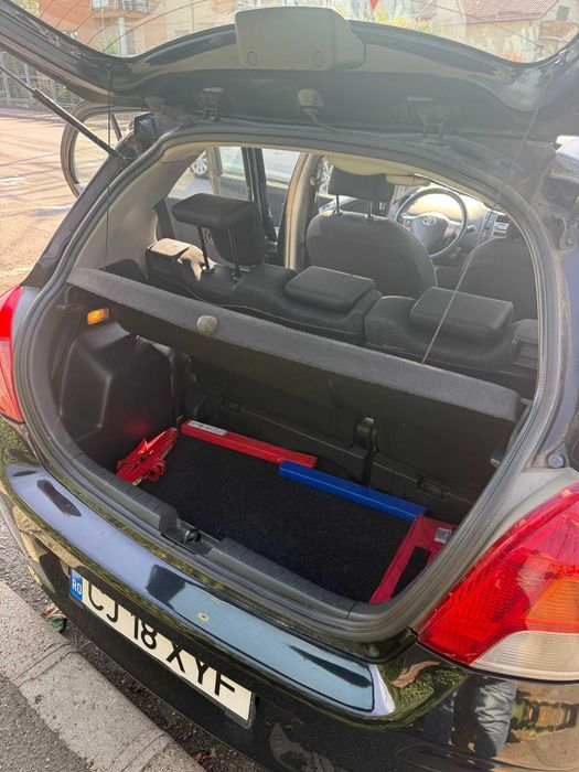 TOYOTA Yaris 2010 — imagine 4