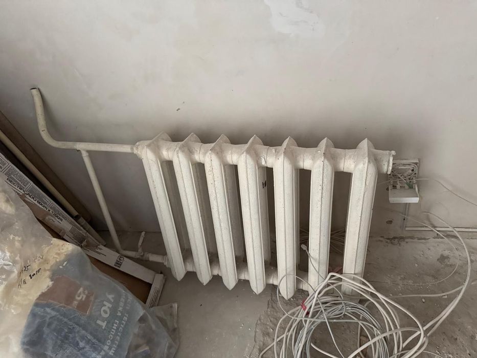 Радиатор чугунный