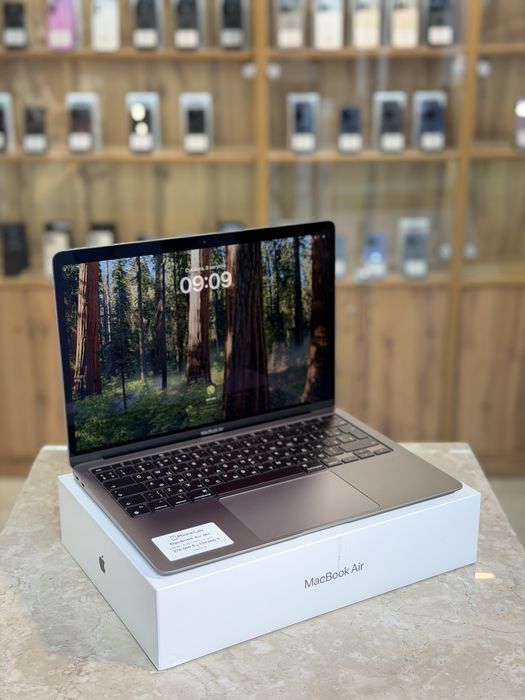 MacBook Air M1 256GB / PhoneLab