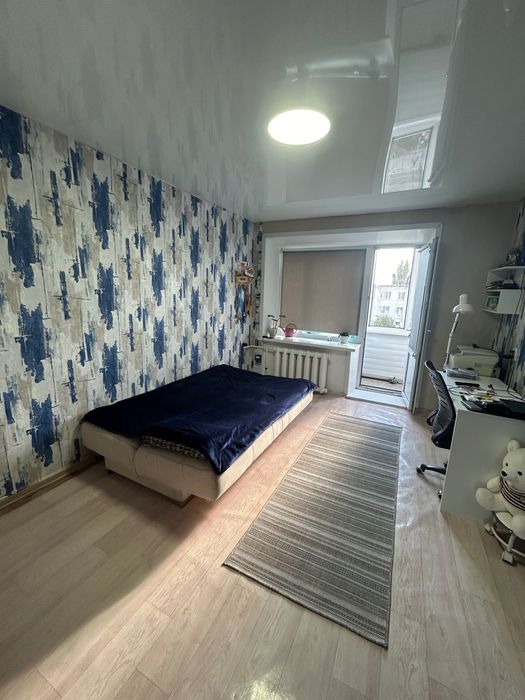 Сдам 2 комнатную квартиру.