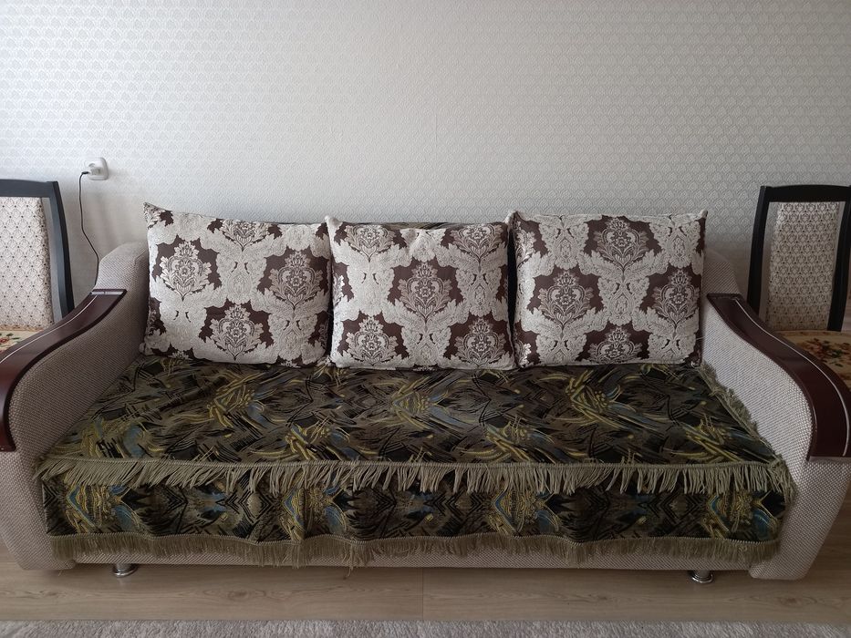 Продам диван в отличном состоянии