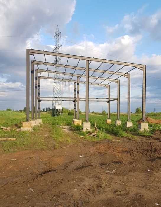 Hale si structuri metalice