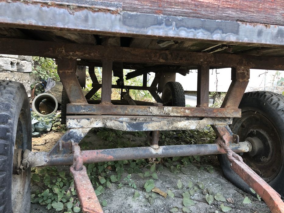 Ремарке за трактор двуосно