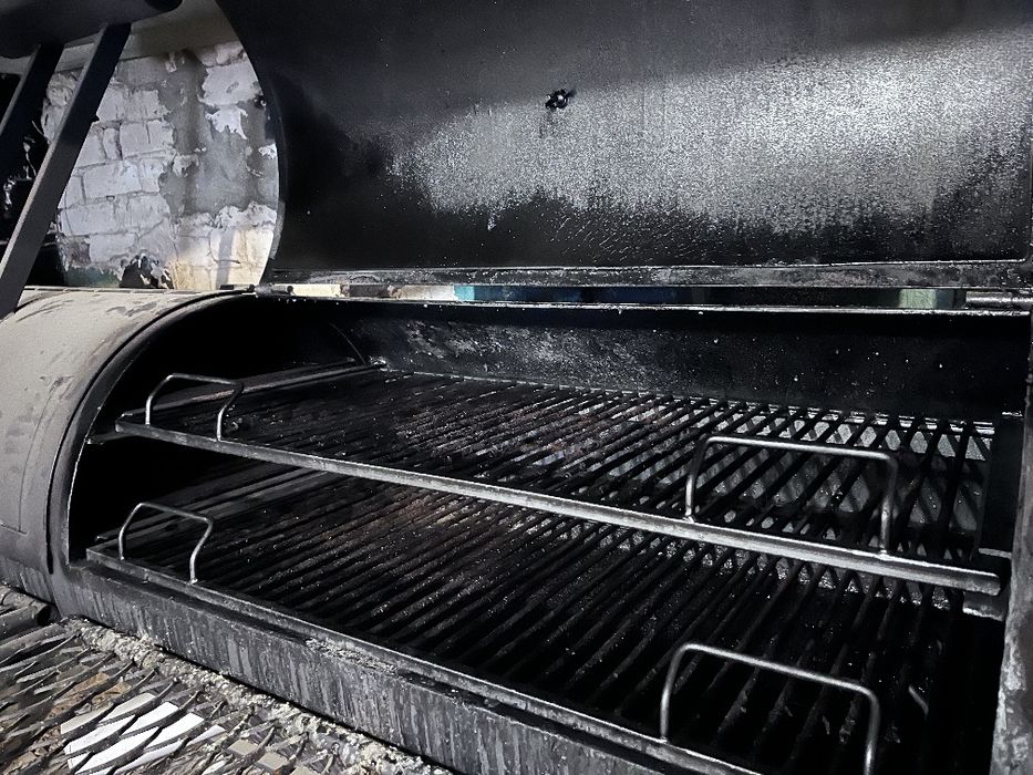Смокер BBQ для бизнеса