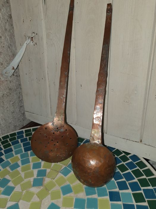 Стари медни черпаци