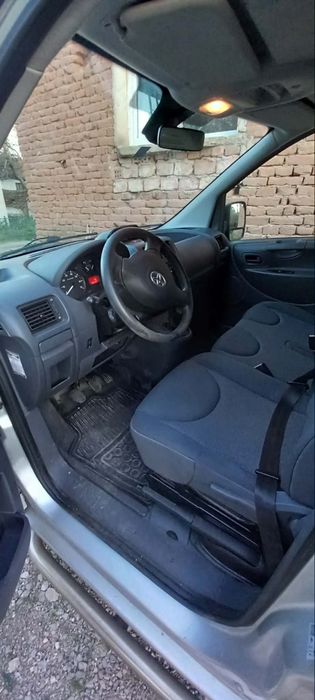 Toyota Proace  , продавам бус 2015 година,
2015 година