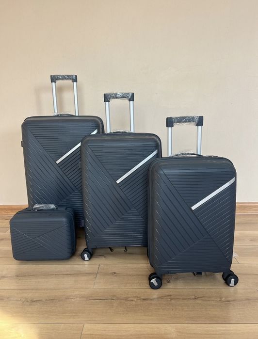 Чемоданы пропилен